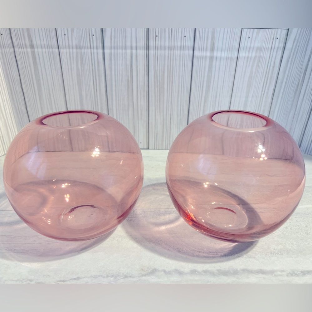 VTG Pink Fish Bowl Vases